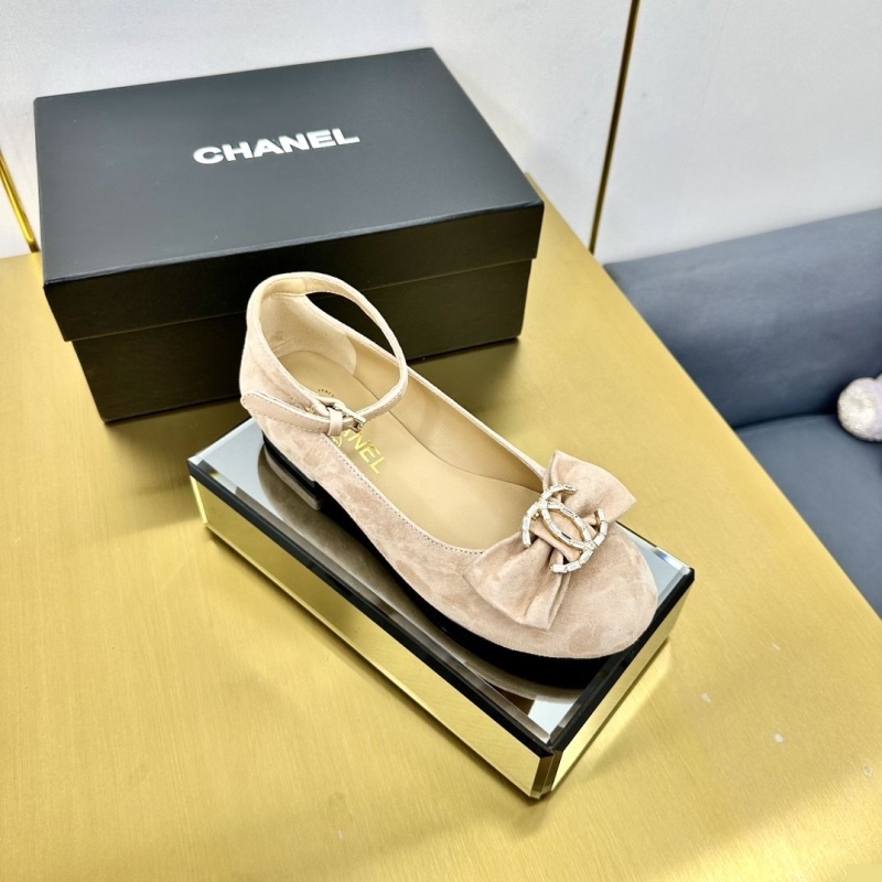 Ch*el sandals